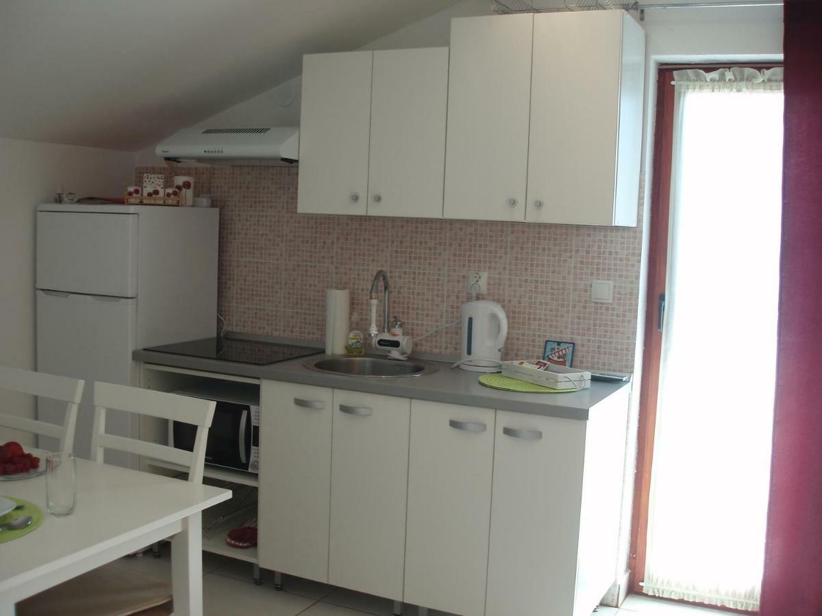 "Mea Culpa" Apartment Karlobag Exterior photo